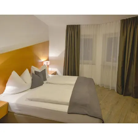 Apparthotel Central Aparthotel Sand in Taufers