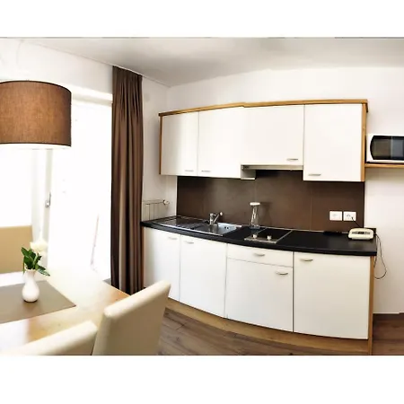 Apparthotel Central Aparthotel 3*